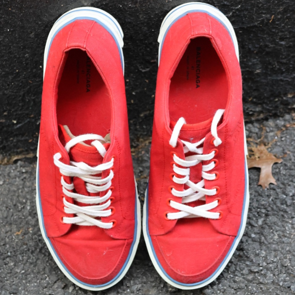 Balenciaga Men's Red Sneakers - Picture 6 of 6